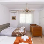 Vintage Blloku Appartement Tirana