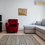 Vintage Blloku Apartment Tirana