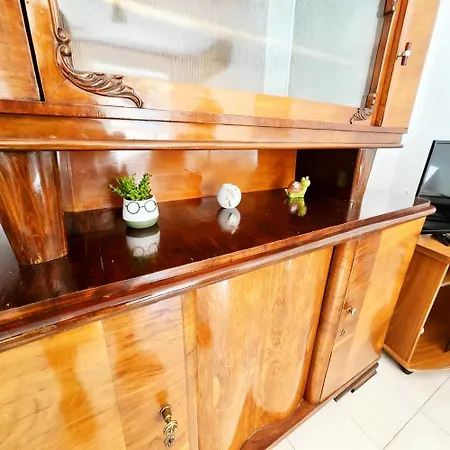 Vintage Blloku Apartment Tirana