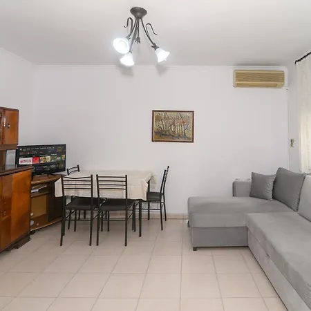 Vintage Blloku Appartement
