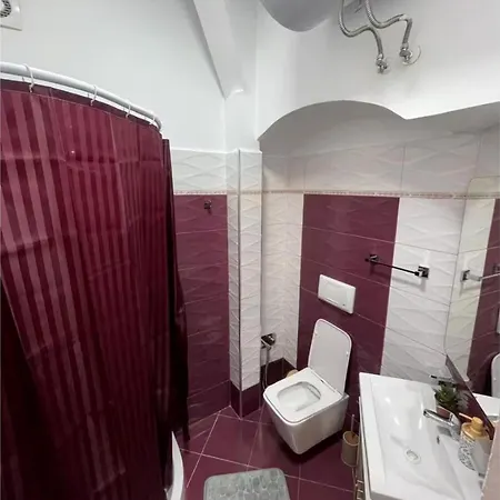 Vintage Blloku Apartment Tirana