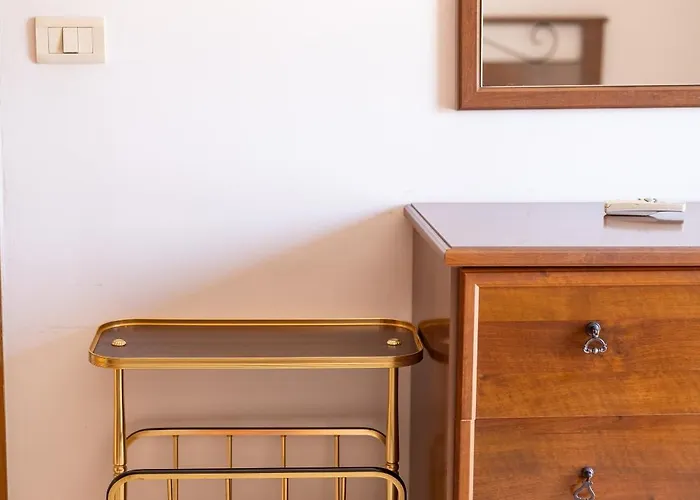 Vintage Blloku טיראנה